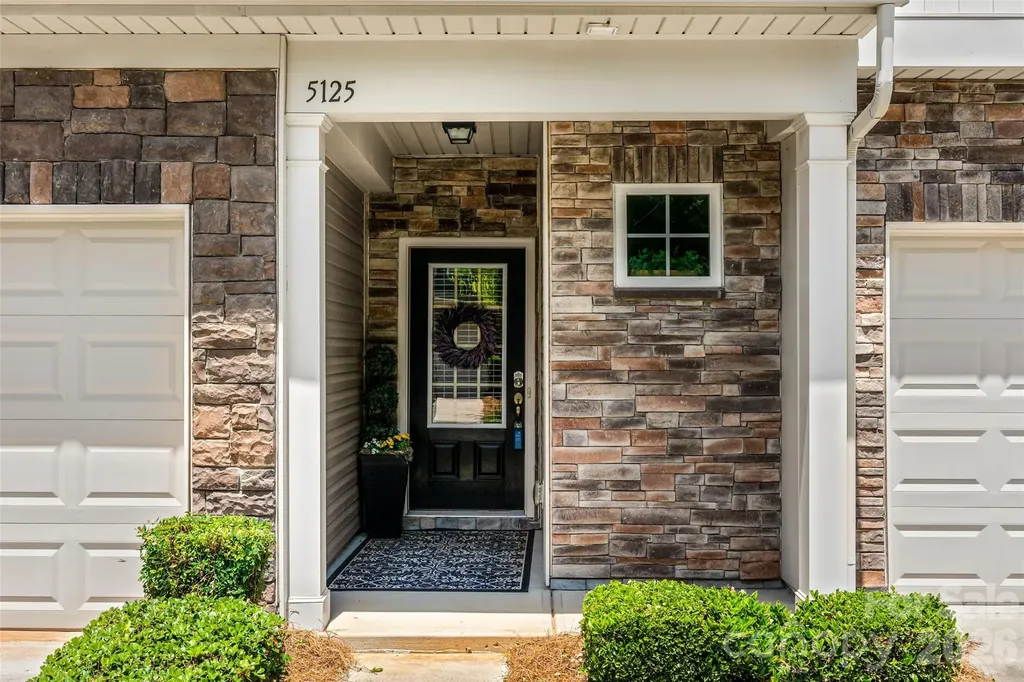 5125 Mount Clare Lane Charlotte NC 28210