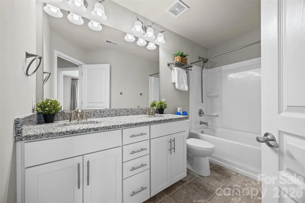5125 Mount Clare Lane Charlotte NC 28210