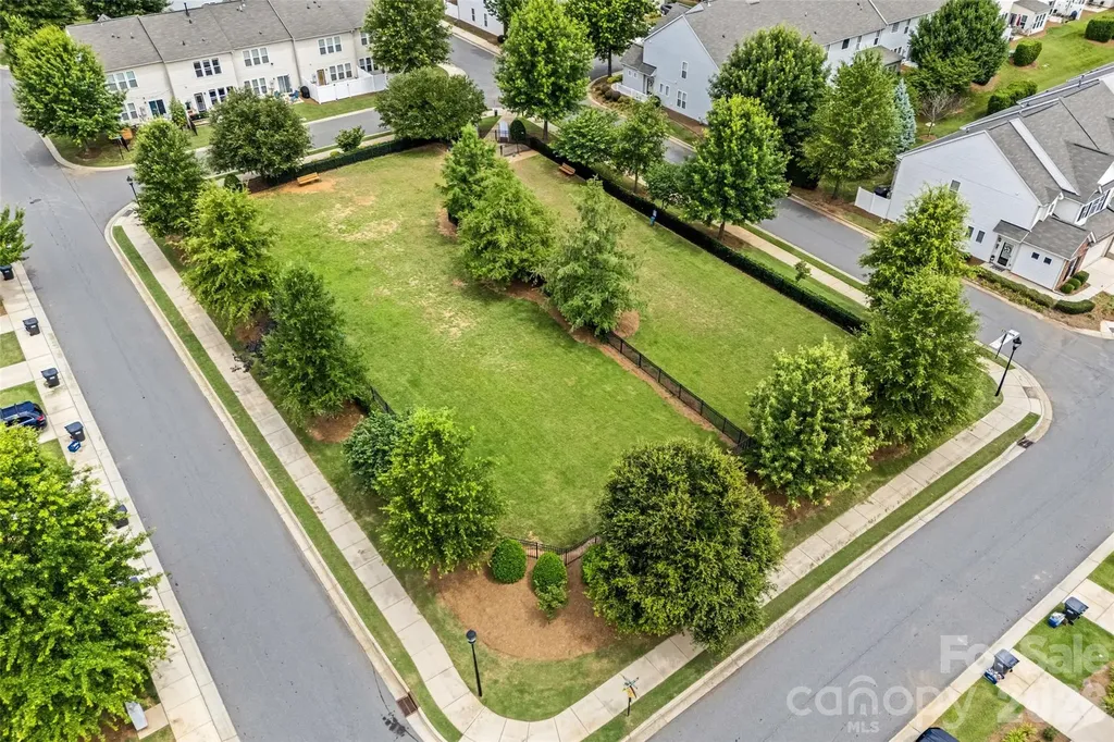 5125 Mount Clare Lane Charlotte NC 28210