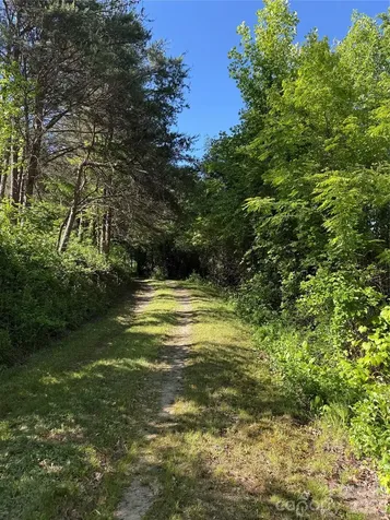 9999 Hunters Ridge Road Canton NC 28716