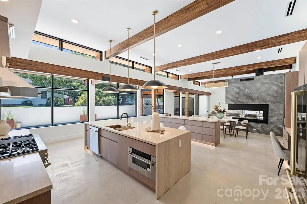 704 Charles Avenue Charlotte NC 28205