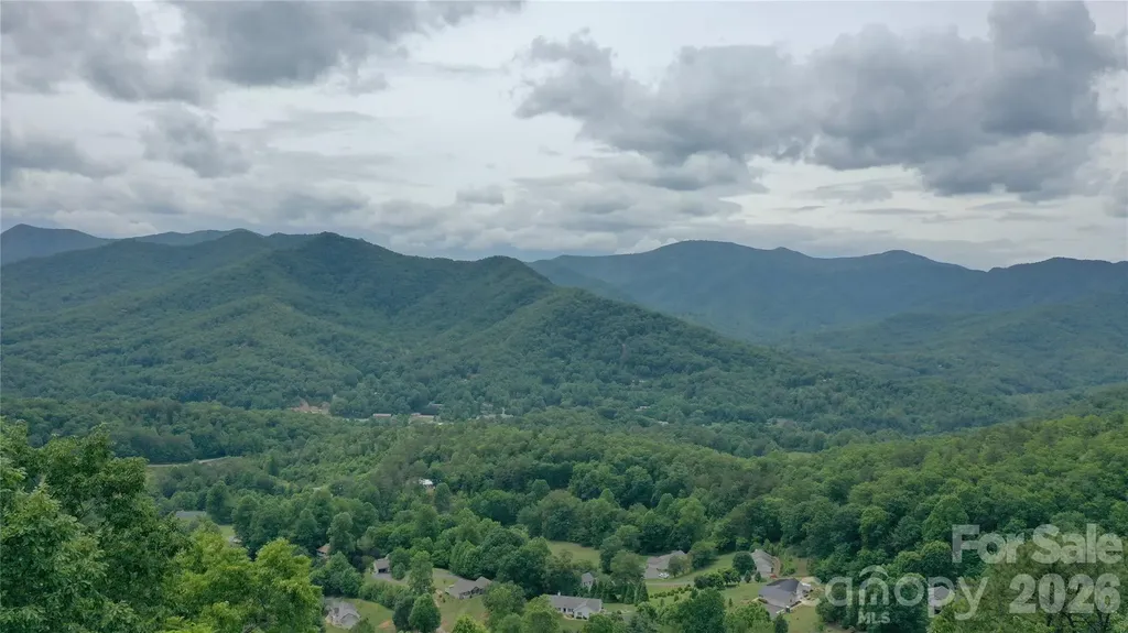 77 Kako Ridge Sylva NC 28779