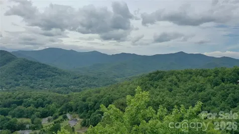 77 Kako Ridge Sylva NC 28779