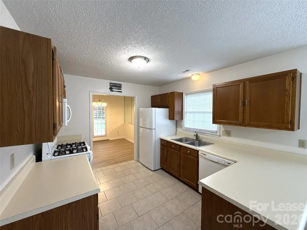 13500 Stephendale Drive Charlotte NC 28273
