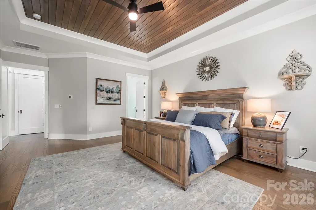 10035 Whispering Falls Avenue Charlotte NC 28227