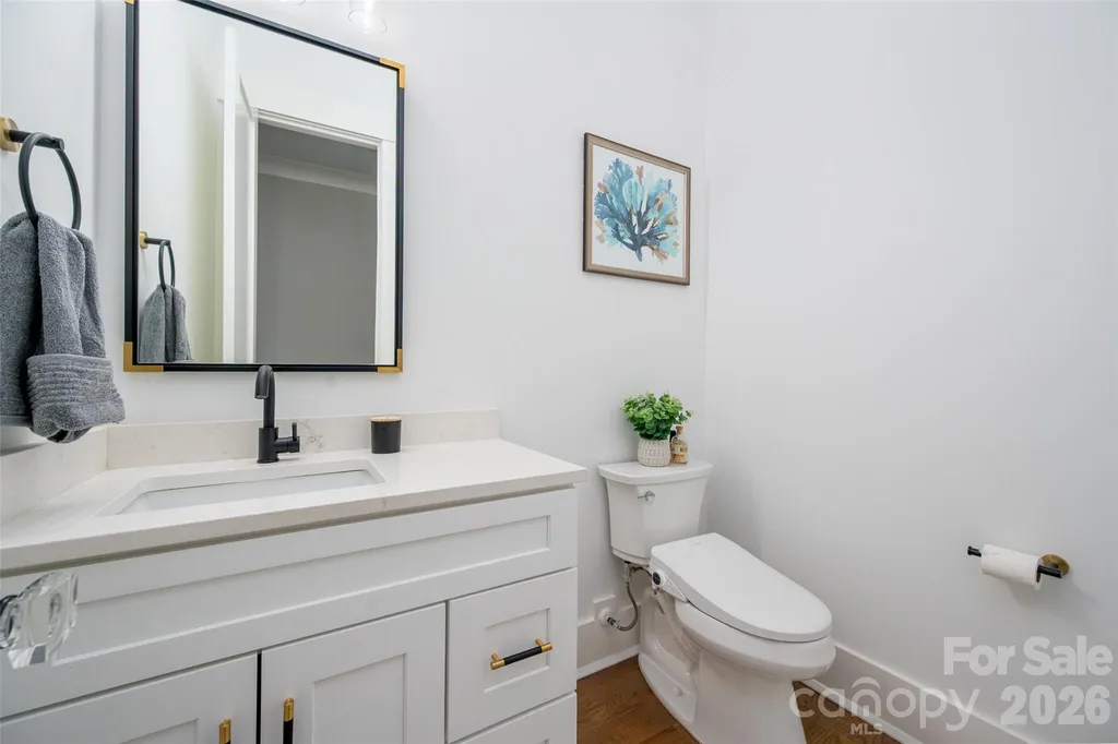 10035 Whispering Falls Avenue Charlotte NC 28227