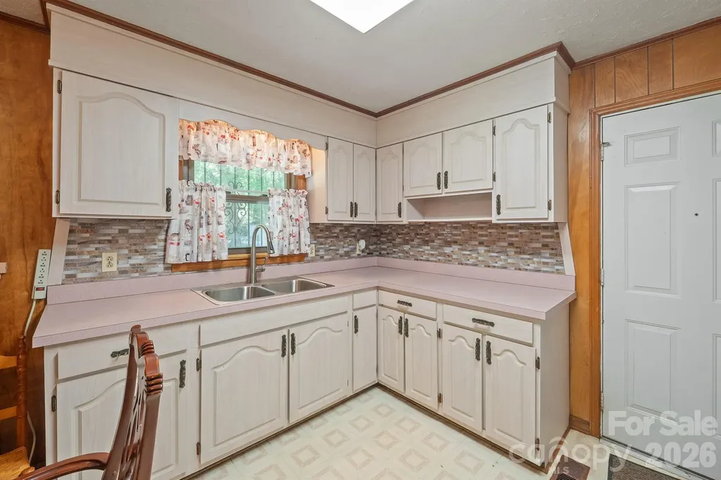 1505 Kingston Drive Kannapolis NC 28083