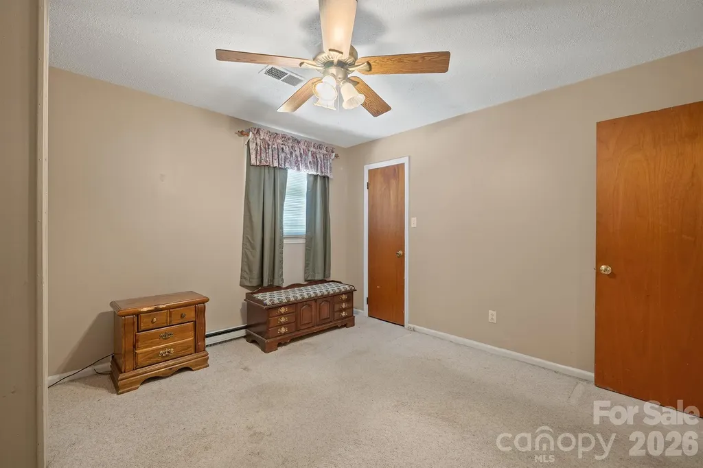 1505 Kingston Drive Kannapolis NC 28083