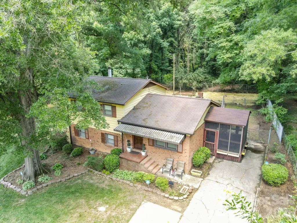1505 Kingston Drive Kannapolis NC 28083