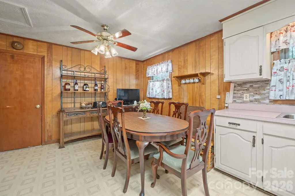 1505 Kingston Drive Kannapolis NC 28083