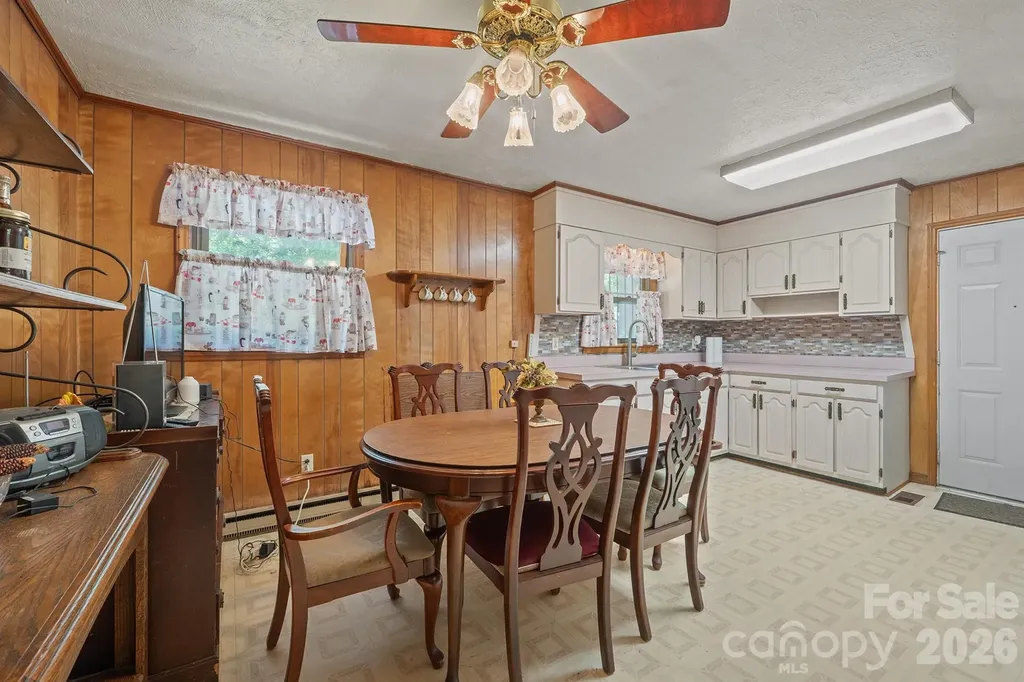 1505 Kingston Drive Kannapolis NC 28083