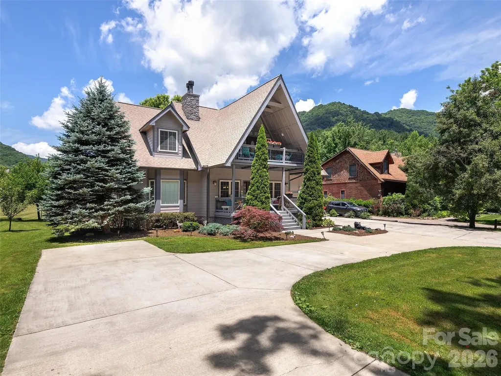 148 Campbell Creek Road Maggie Valley NC 28751
