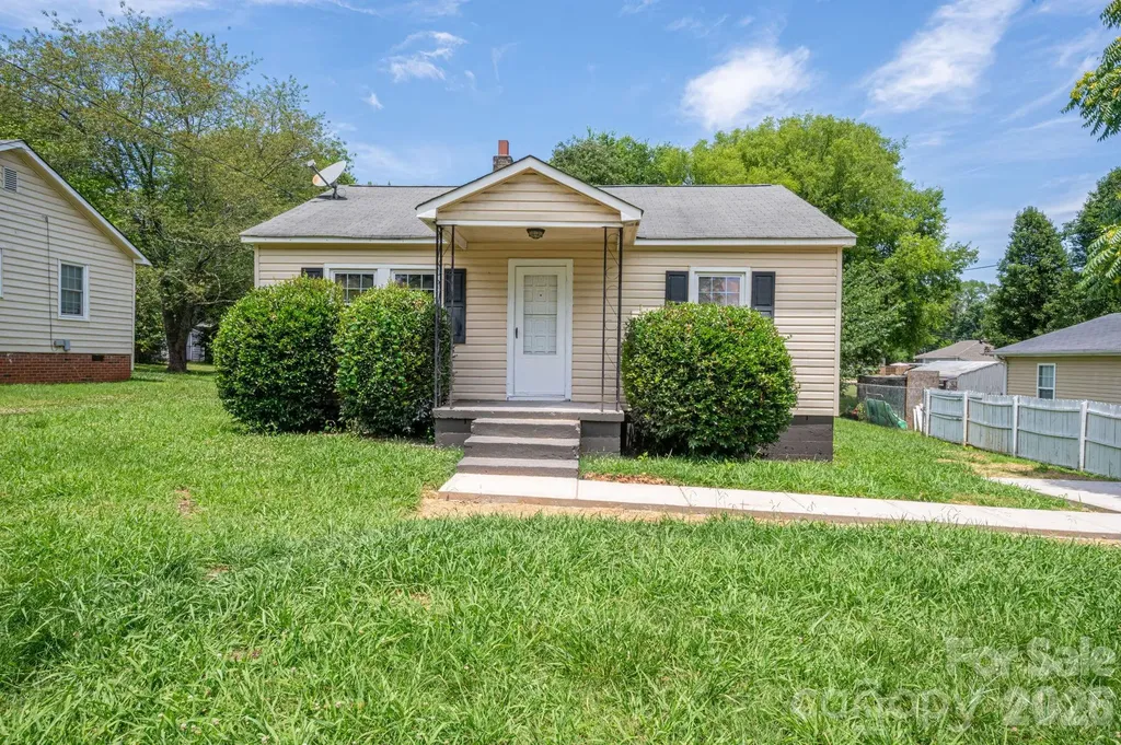 913 Edgemont Avenue Belmont NC 28012