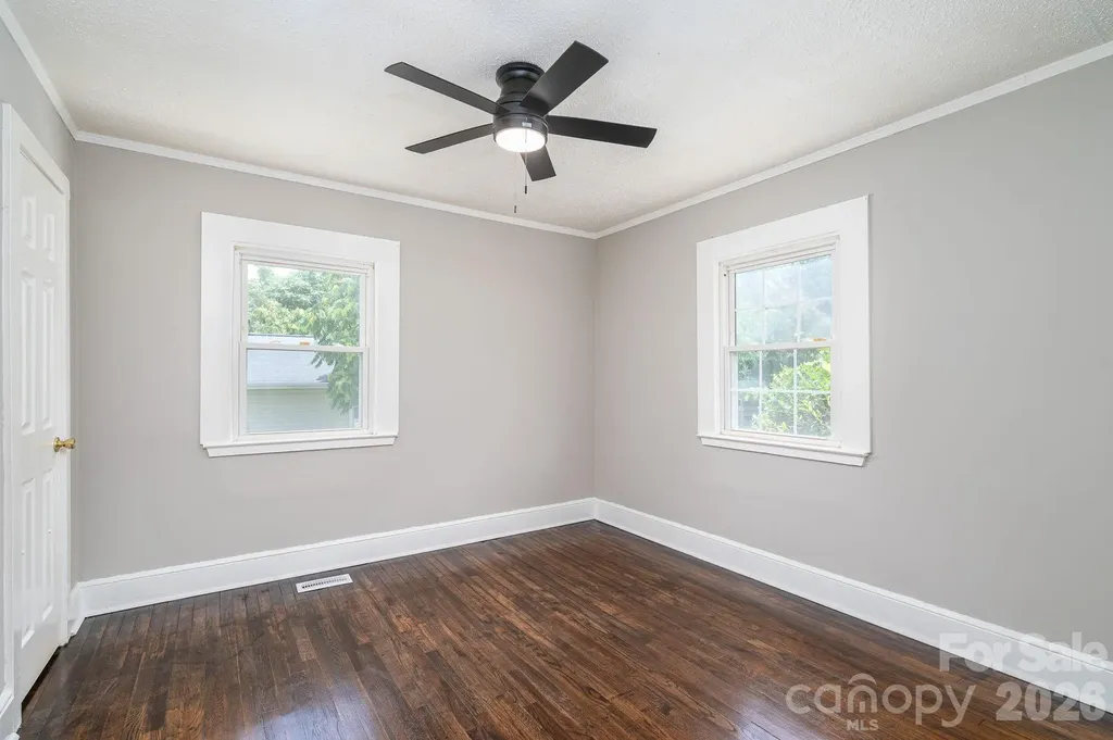 913 Edgemont Avenue Belmont NC 28012