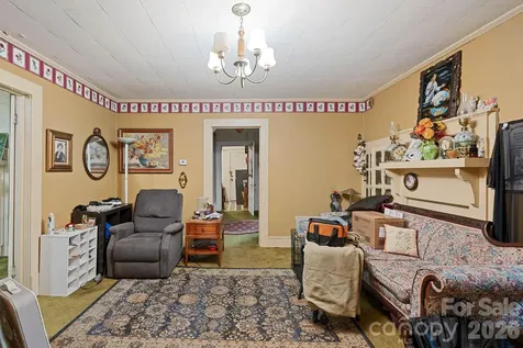 106 N Main Street Granite Falls NC 28630