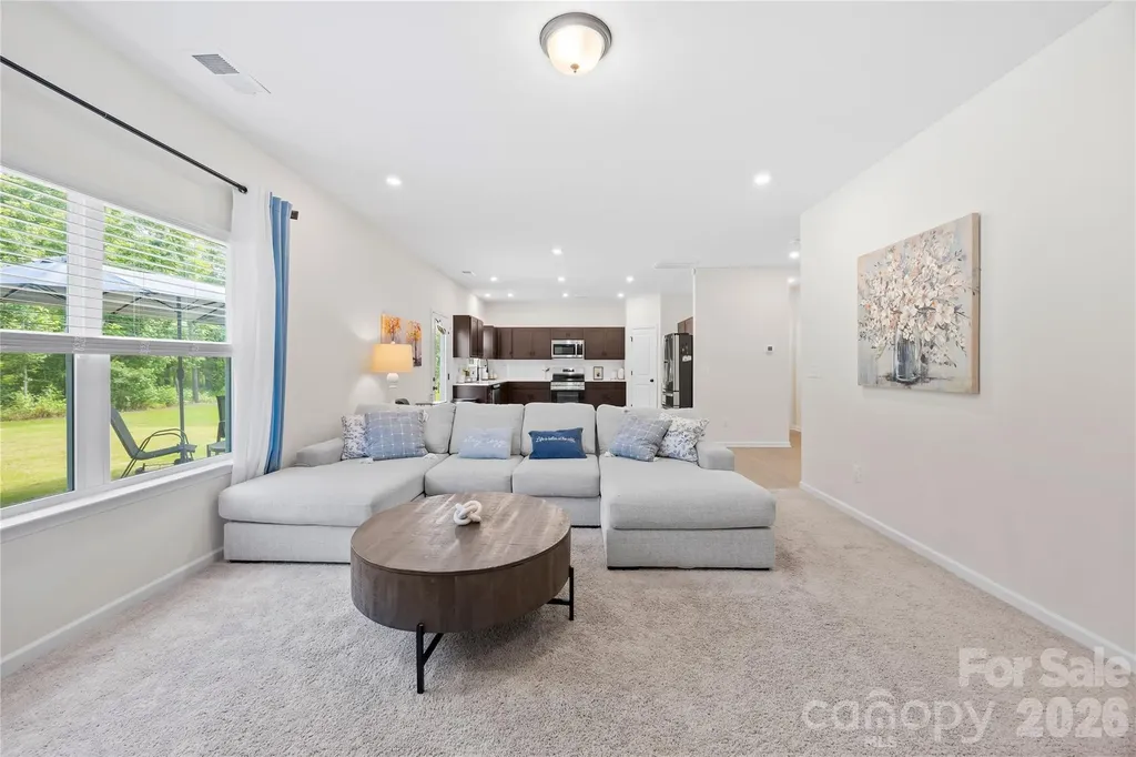 6230 Gala Lane Charlotte NC 28215