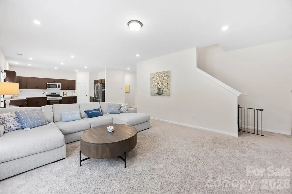 6230 Gala Lane Charlotte NC 28215