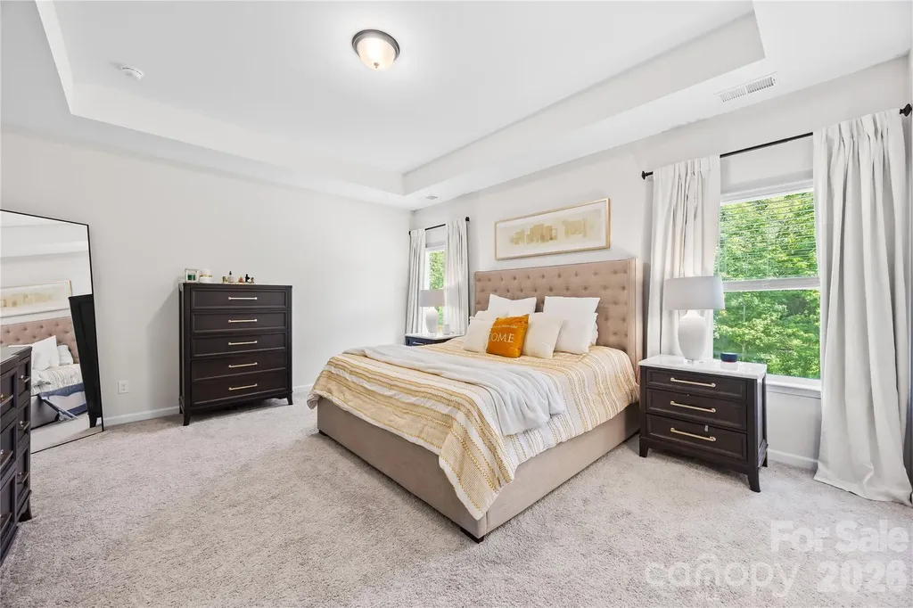 6230 Gala Lane Charlotte NC 28215