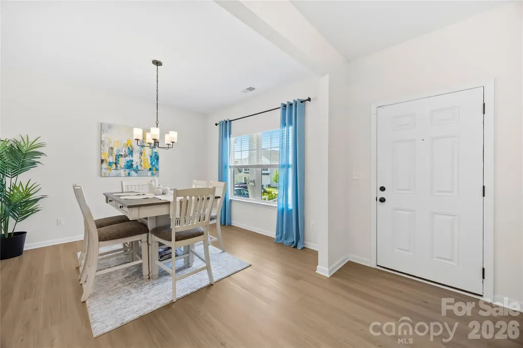 6230 Gala Lane Charlotte NC 28215