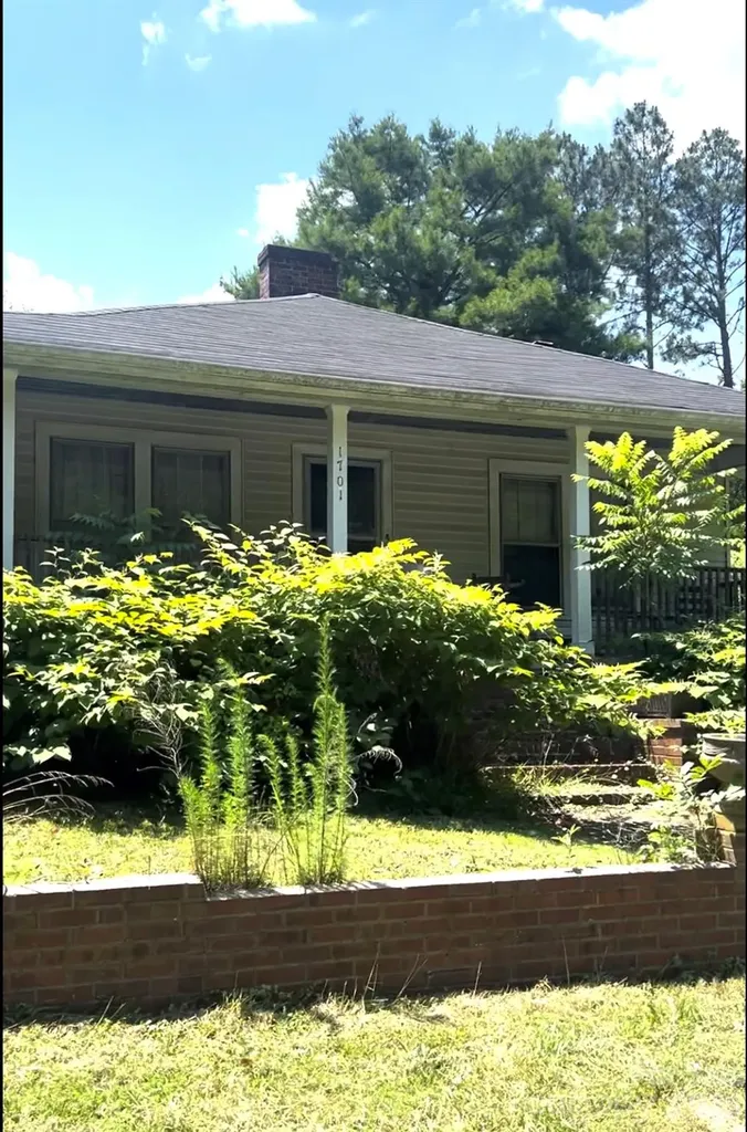 Gastonia NC, 1701 W Mcfarland Avenue