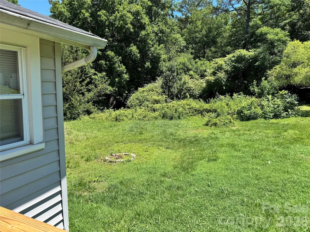 2834 Dan Brown Drive Claremont NC 28610