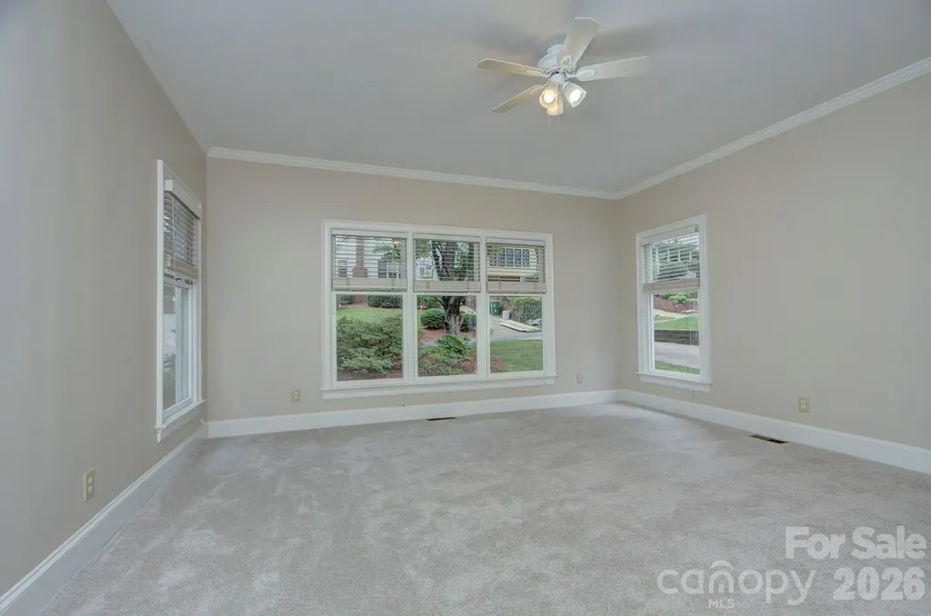 2000 Victorian Place Charlotte NC 28203