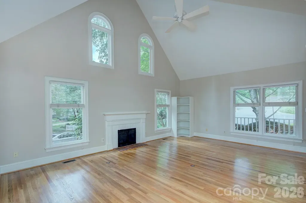 2000 Victorian Place Charlotte NC 28203