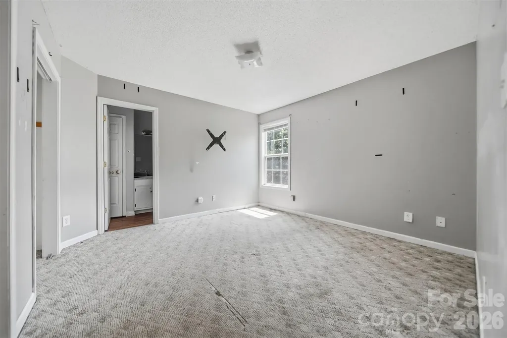 820 Horseshoe Lake Road Lincolnton NC 28092