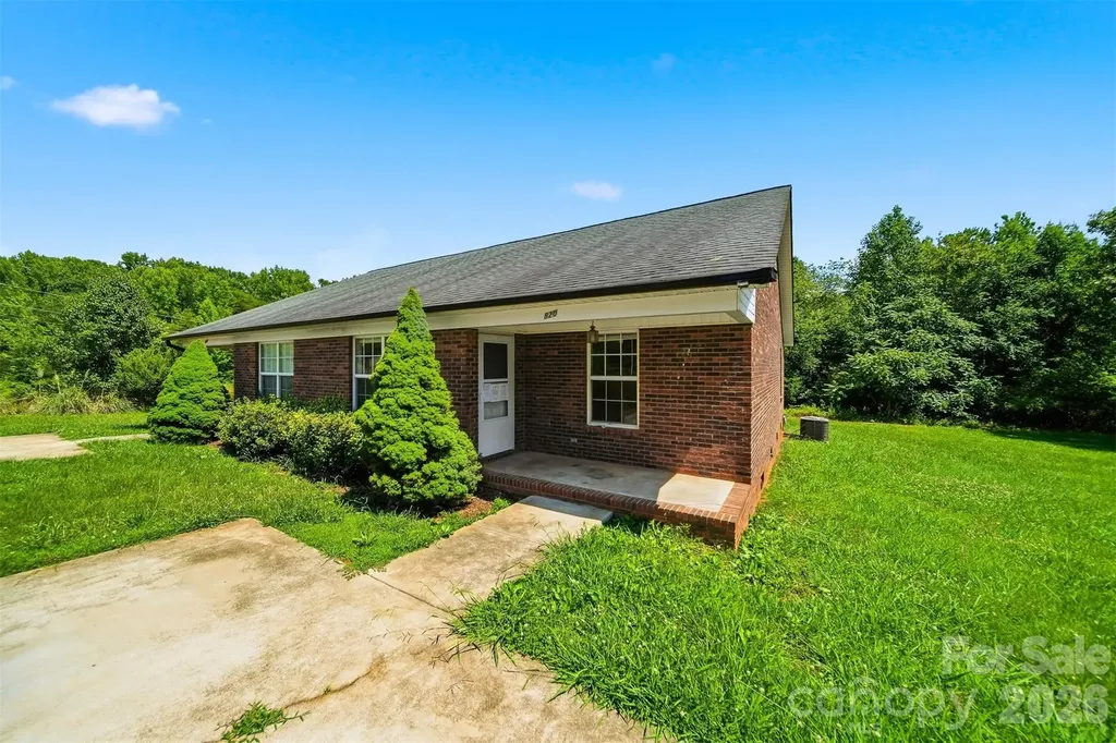 820 Horseshoe Lake Road Lincolnton NC 28092