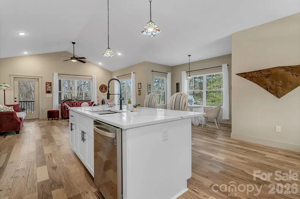 40 Rangeley Drive Asheville NC 28803