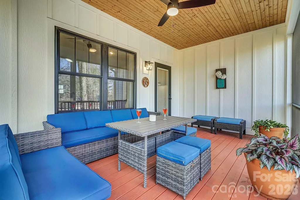 40 Rangeley Drive Asheville NC 28803