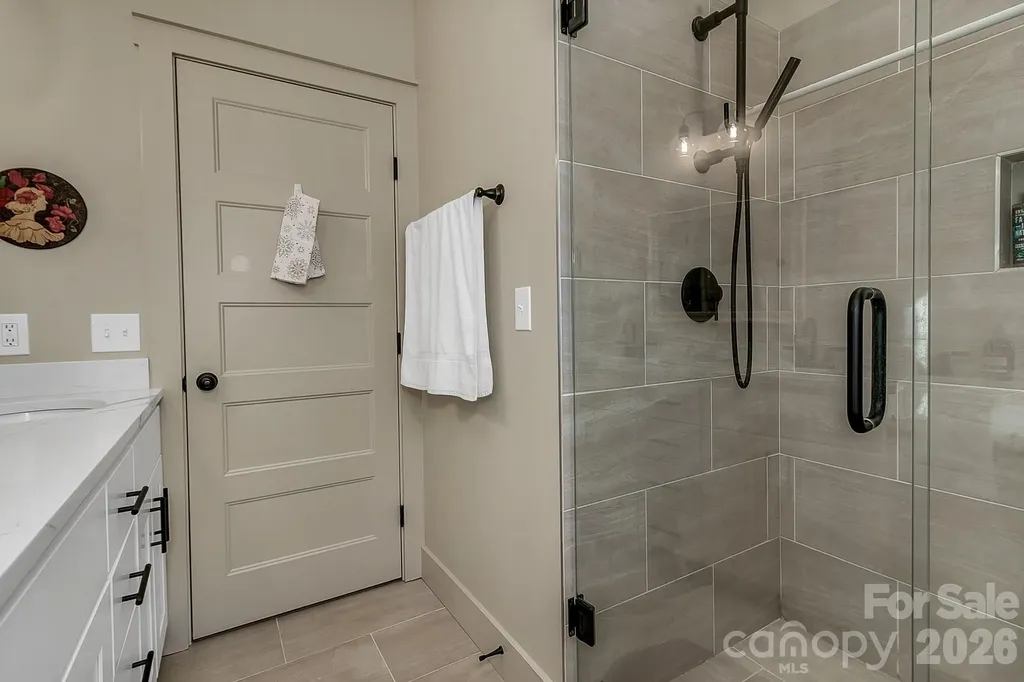40 Rangeley Drive Asheville NC 28803