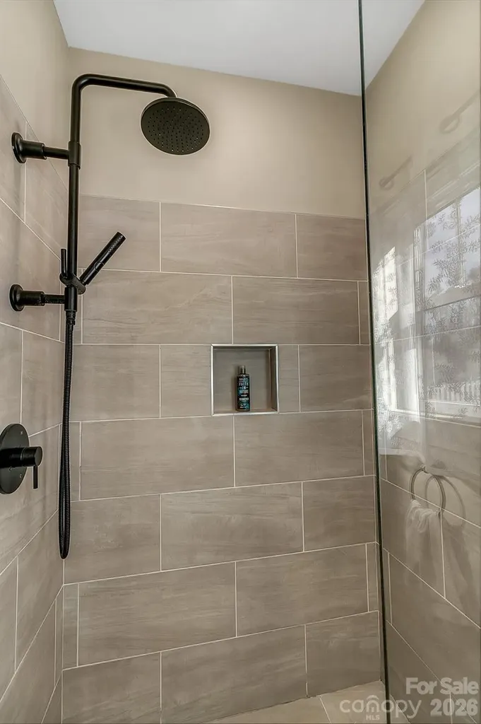 40 Rangeley Drive Asheville NC 28803