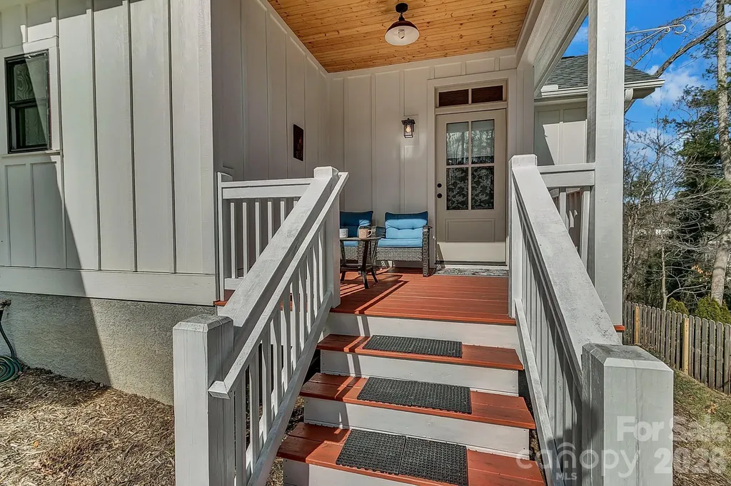 40 Rangeley Drive Asheville NC 28803
