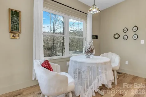 40 Rangeley Drive Asheville NC 28803