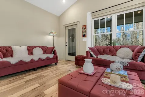 40 Rangeley Drive Asheville NC 28803