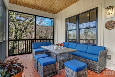 40 Rangeley Drive Asheville NC 28803