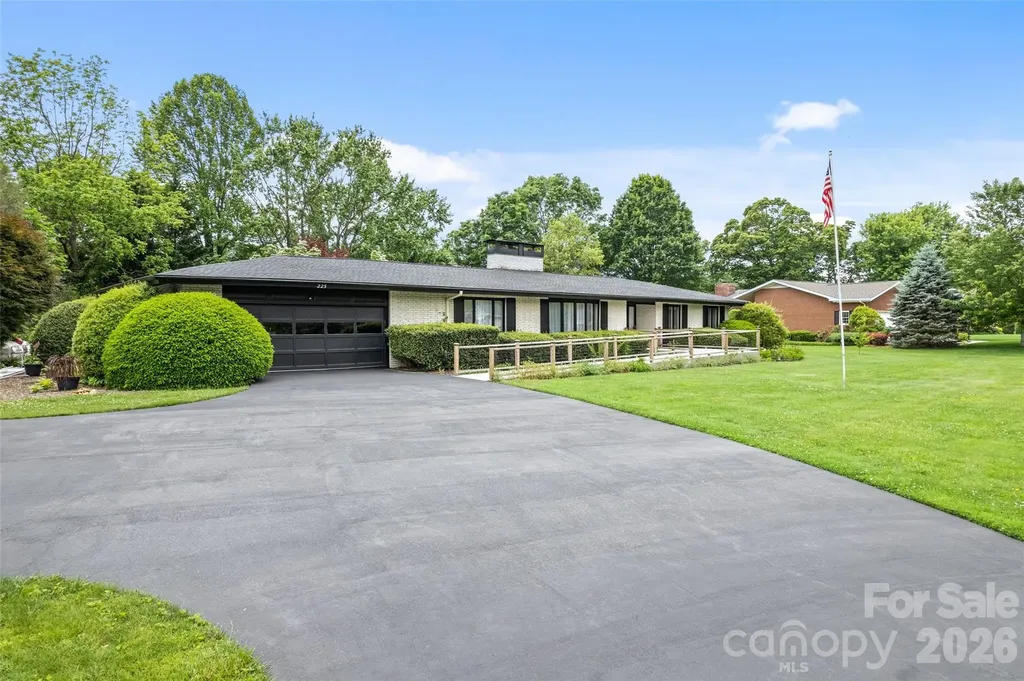 225 Valley View Terrace Waynesville NC 28786