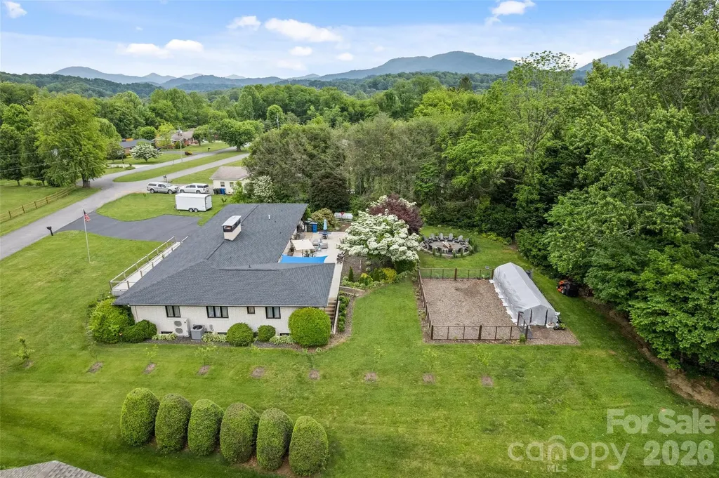 225 Valley View Terrace Waynesville NC 28786