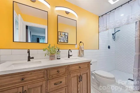 225 Valley View Terrace Waynesville NC 28786
