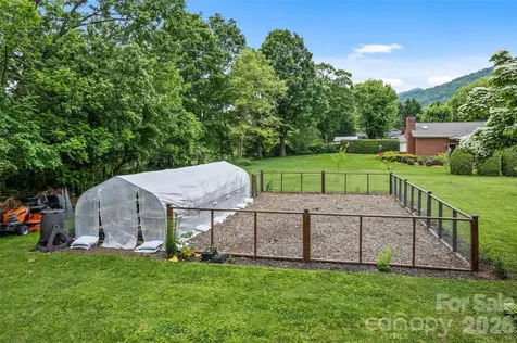 225 Valley View Terrace Waynesville NC 28786