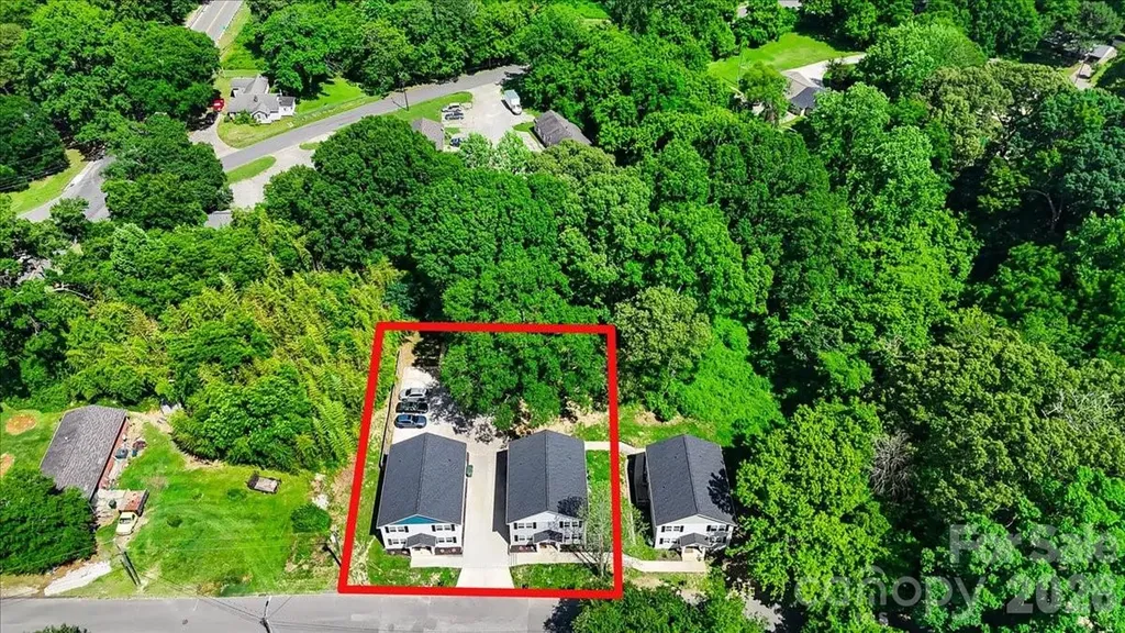712-714 Evening Shade Lane Gastonia NC 28052