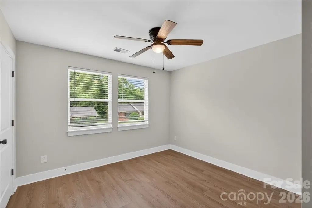 712-714 Evening Shade Lane Gastonia NC 28052