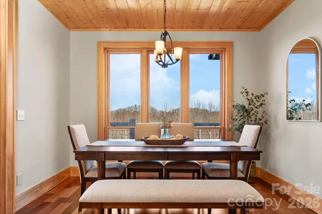 171 Pleasant View Drive Vilas NC 28692