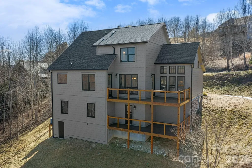 171 Pleasant View Drive Vilas NC 28692