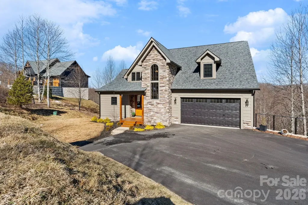 171 Pleasant View Drive Vilas NC 28692