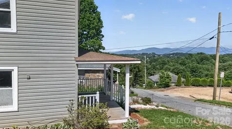 80 Ridge Street Marion NC 28752