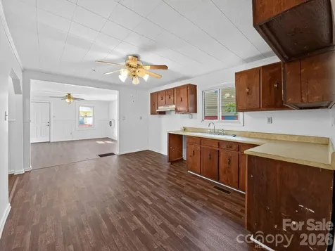 80 Ridge Street Marion NC 28752