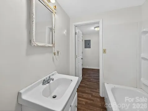 80 Ridge Street Marion NC 28752