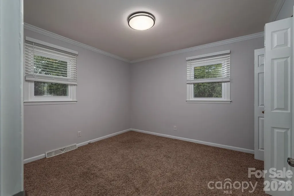 203 Park Road Mount Holly NC 28120